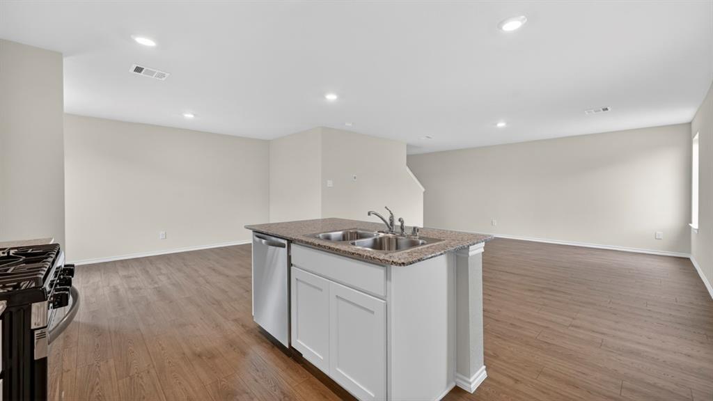 1603 Somerville Drive, Blue Ridge, TX 75424