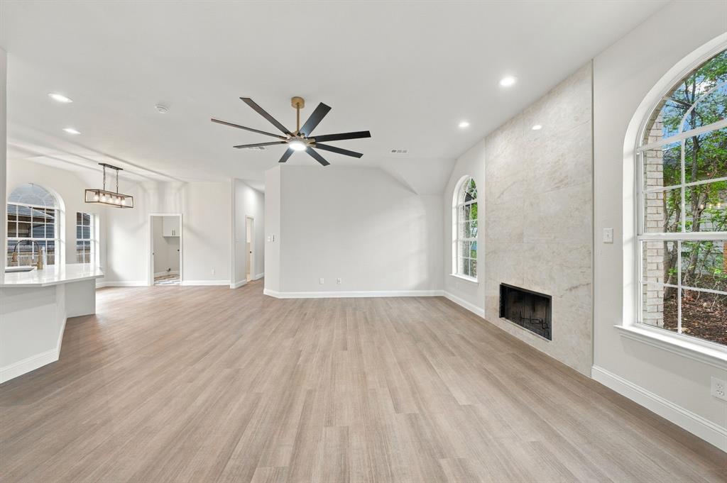1005 W White Avenue, McKinney, TX 75069