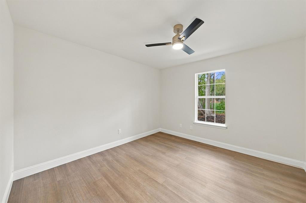1005 W White Avenue, McKinney, TX 75069