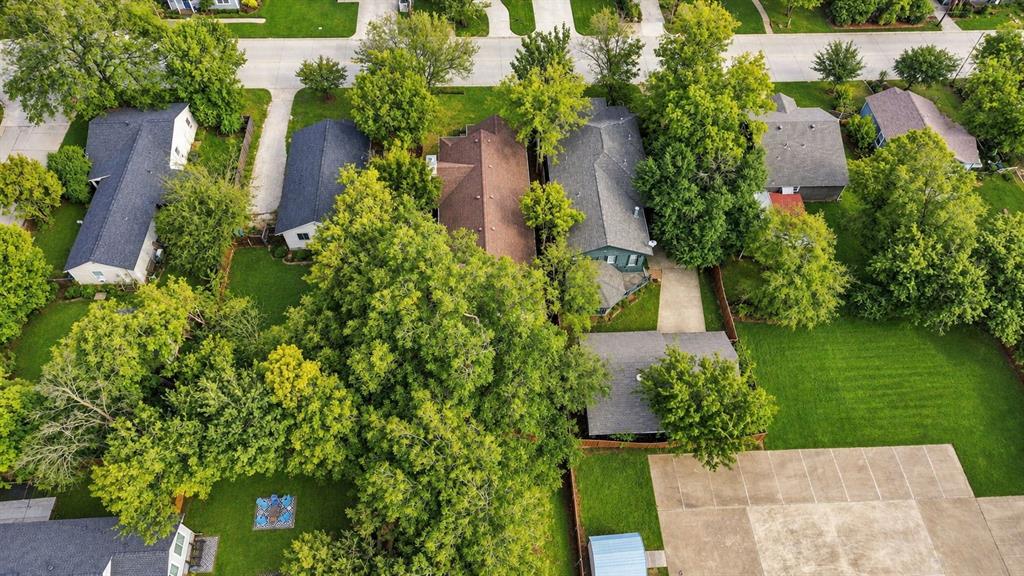 1005 W White Avenue, McKinney, TX 75069