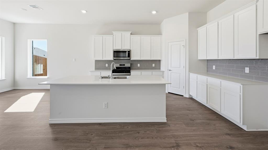 1716 Patricia Drive, Princeton, TX 75407