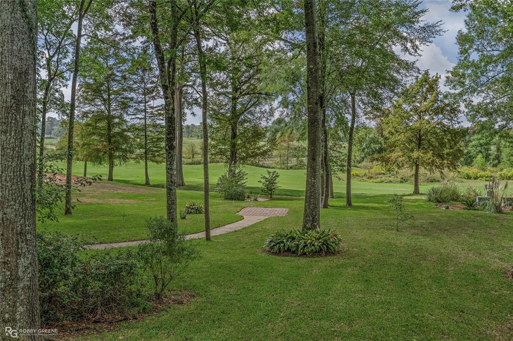 36 Golf Club Drive, Haughton, LA 71037
