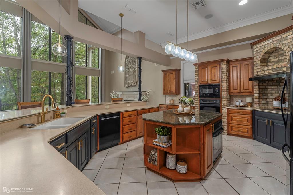 36 Golf Club Drive, Haughton, LA 71037