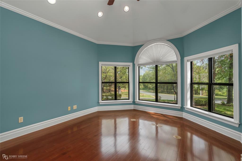 36 Golf Club Drive, Haughton, LA 71037