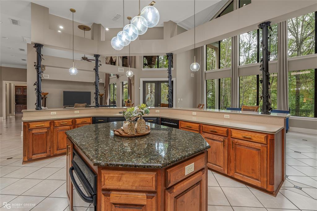 36 Golf Club Drive, Haughton, LA 71037
