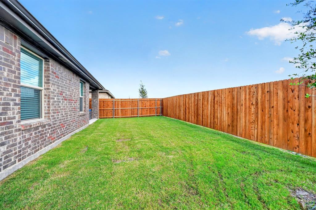 2020 Hearn Drive, Royse City, TX 75189