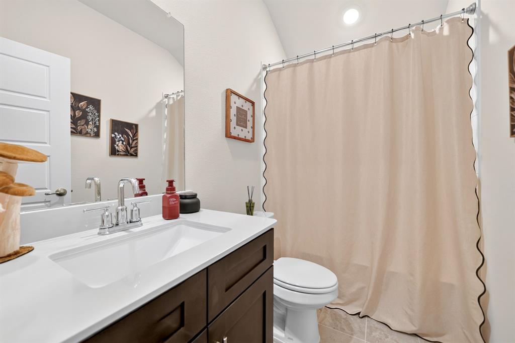 2020 Hearn Drive, Royse City, TX 75189