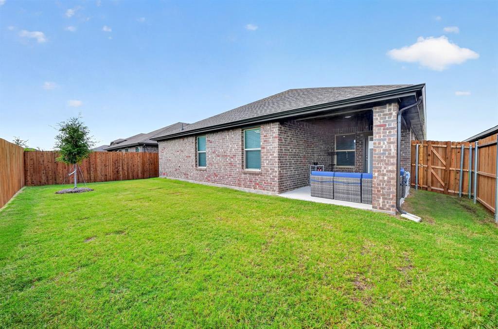 2020 Hearn Drive, Royse City, TX 75189
