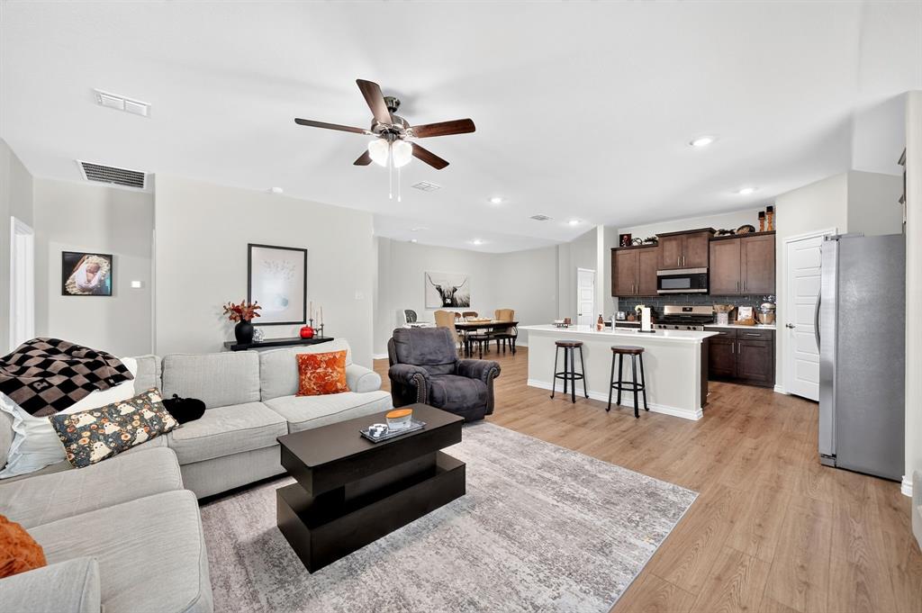 2020 Hearn Drive, Royse City, TX 75189 2020 Hearn Drive, Royse City, TX 75189