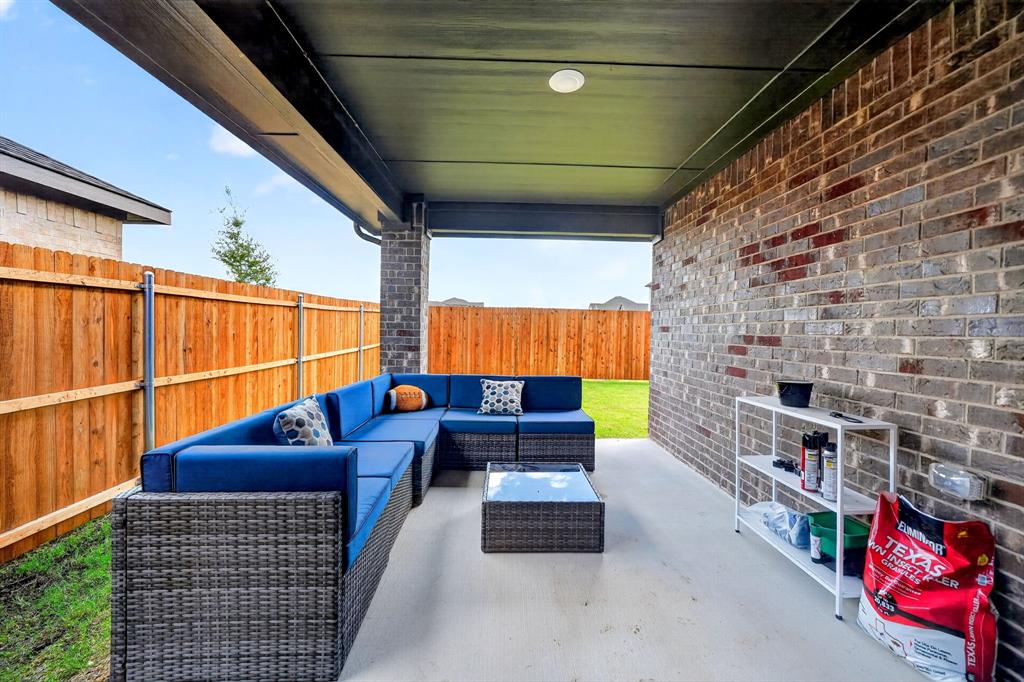 2020 Hearn Drive, Royse City, TX 75189