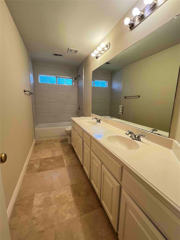 4203 Iron Lane, Mansfield, TX 76063