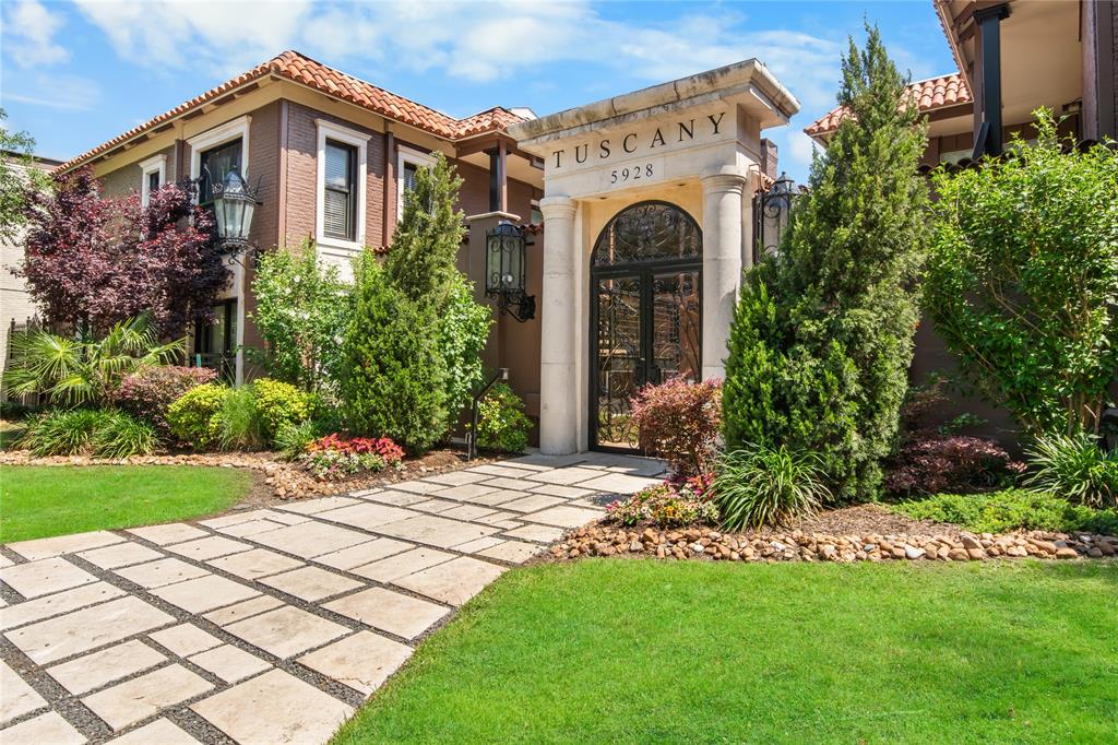 5928 Sandhurst Lane, #127, Dallas, TX 75206 5928 Sandhurst Lane, #127, Dallas, TX 75206