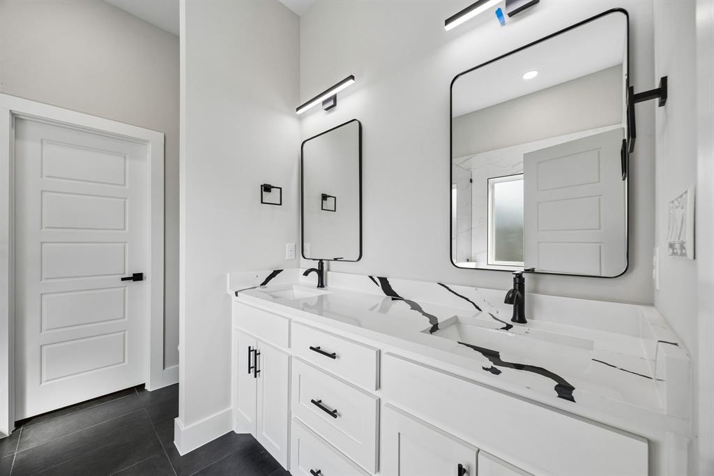 2518 Jeff Street, Dallas, TX 75212
