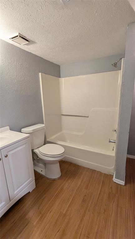 450 E Belt Line Road, Cedar Hill, TX 75104