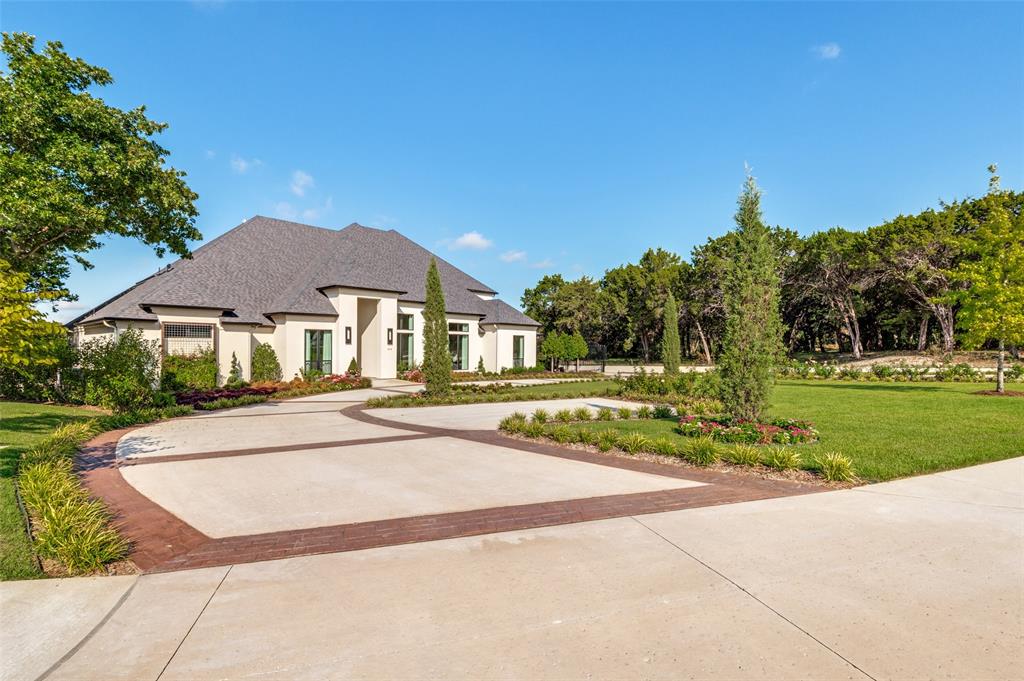 819 Bluff Ridge Drive, Cedar Hill, TX 75104