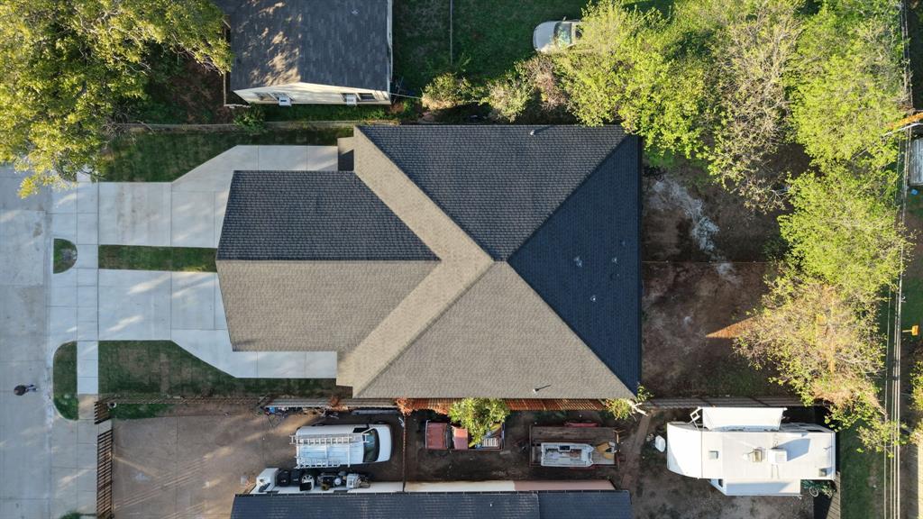 1805 Ash Crescent Street, Fort Worth, TX 76104