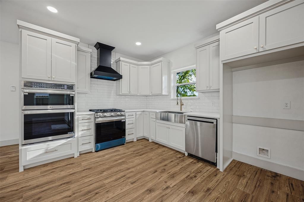 1328 Franklin Avenue, Bonham, TX 75418