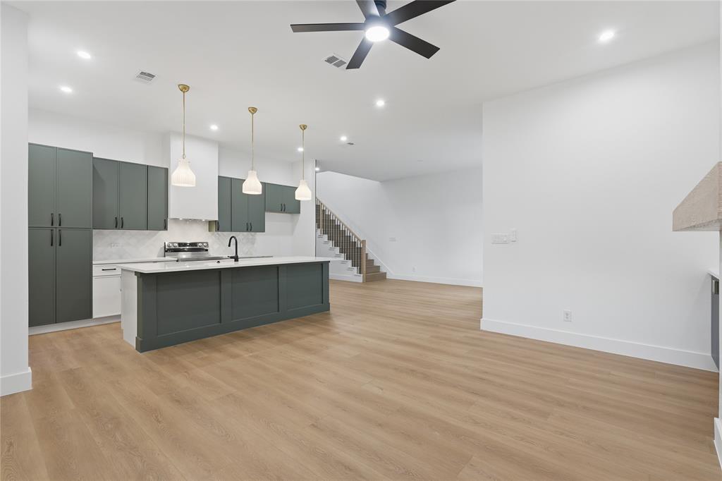 5011 Watson Drive, Dallas, TX 75241 5011 Watson Drive, Dallas, TX 75241