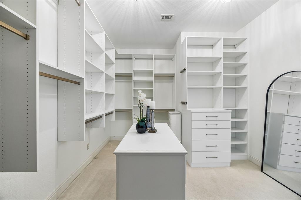305 Corral Court, Southlake, TX 76092