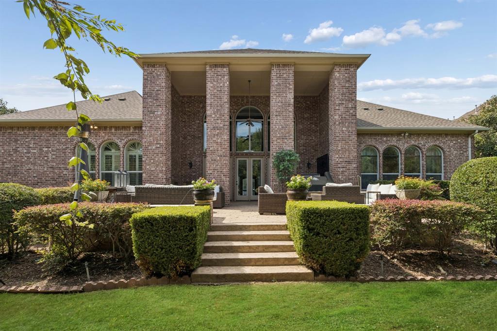 305 Corral Court, Southlake, TX 76092