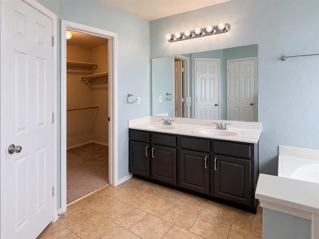 6006 Holly Crest Lane, Sachse, TX 75048