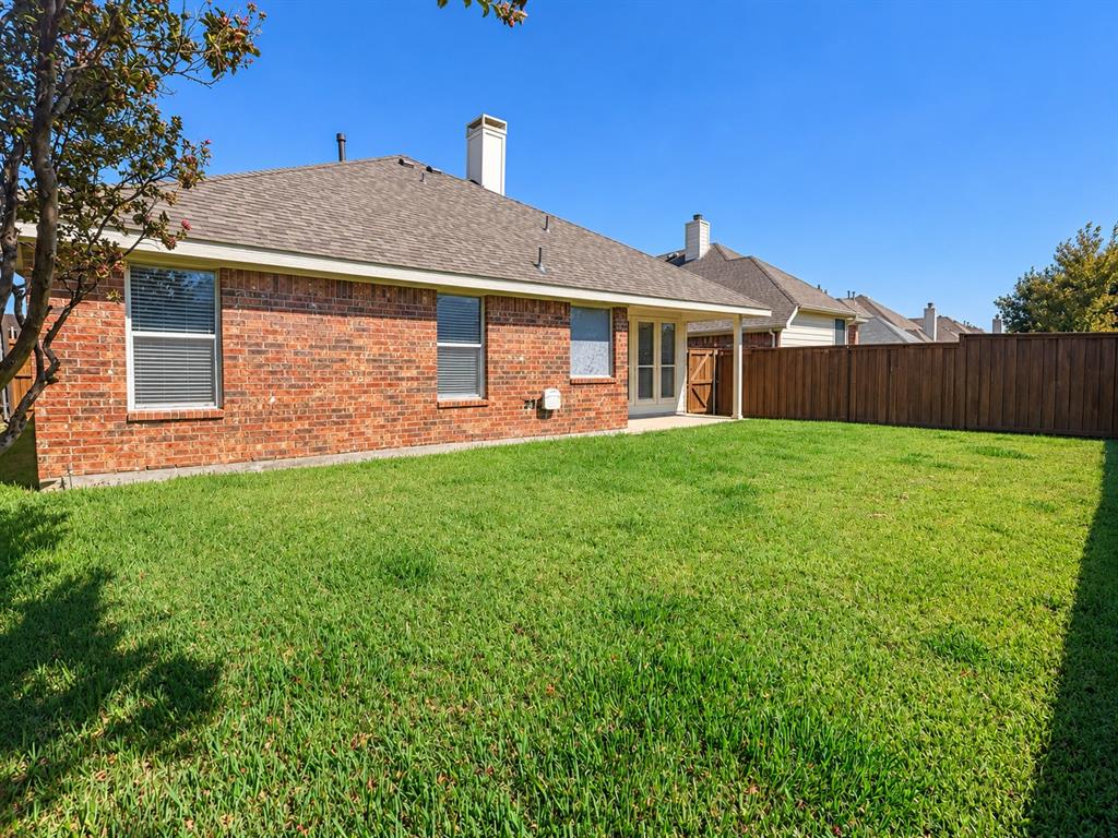6006 Holly Crest Lane, Sachse, TX 75048