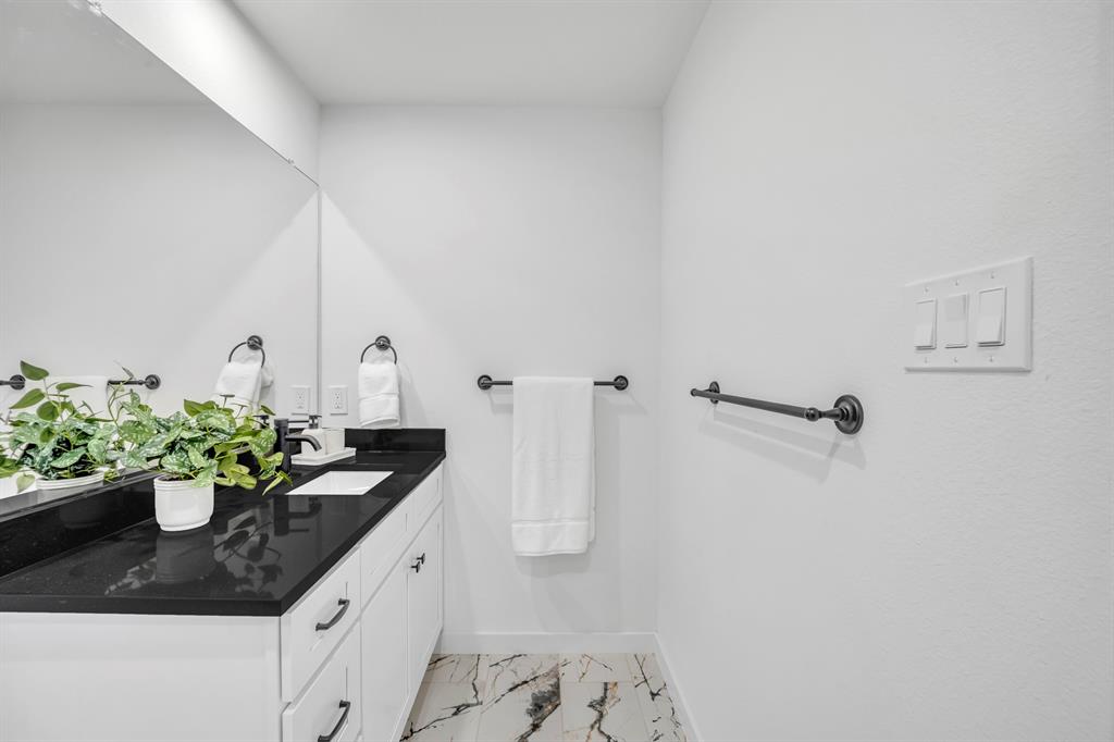 5806 Bryan Parkway, #104, Dallas, TX 75206