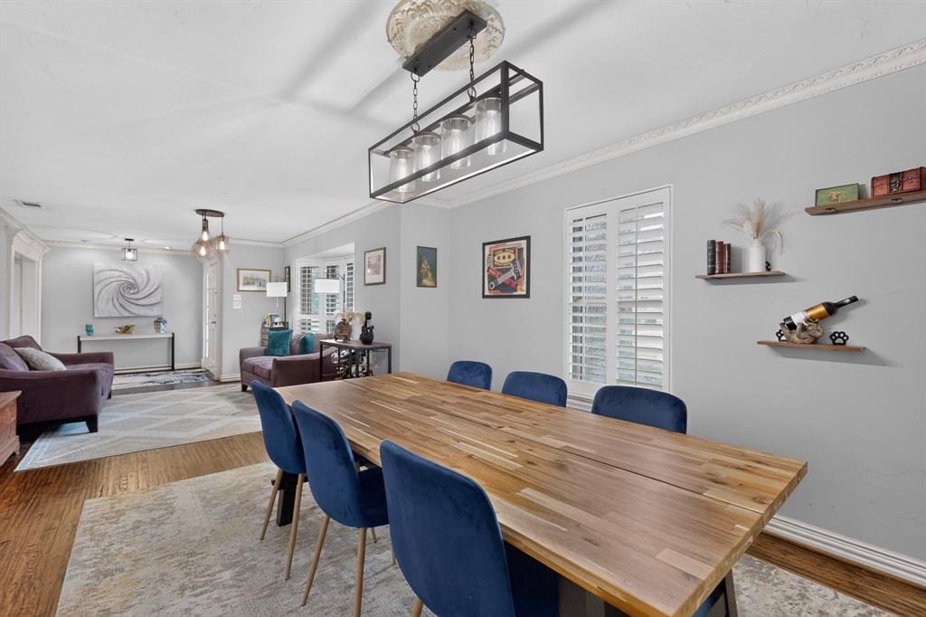 Dining space for entertaining