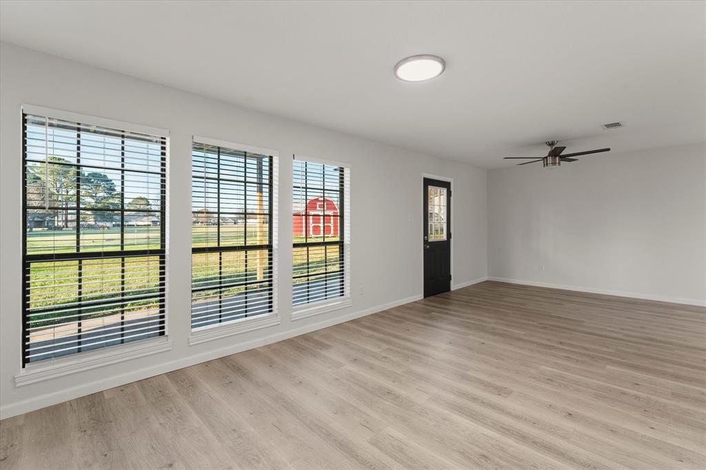 306 Lazy Cane Ranch Road, Trinidad, TX 75163