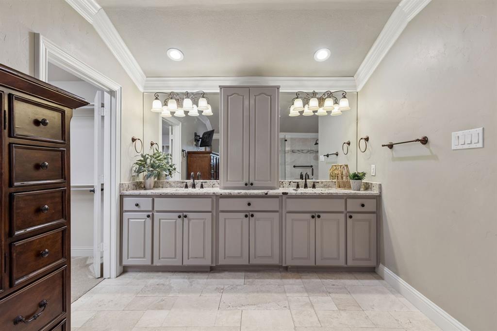 303 Ridgewood Drive, Richardson, TX 75080