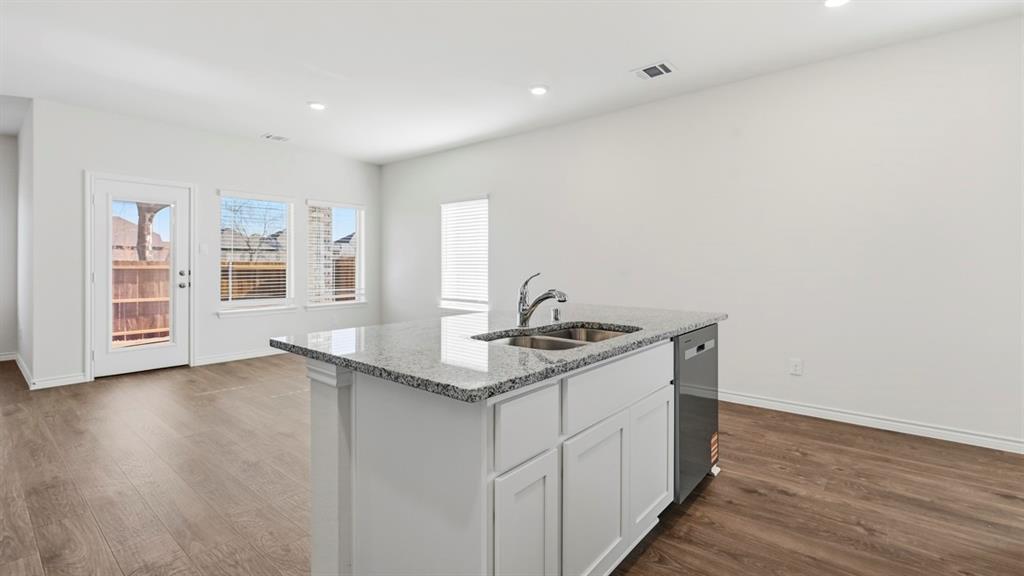 1227 Dry Brook Way, Princeton, TX 75407