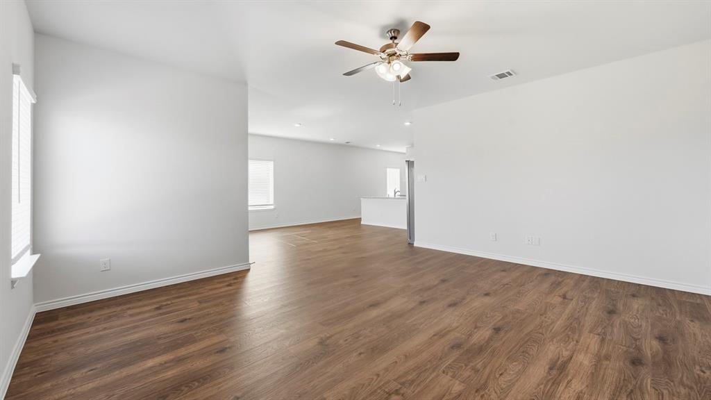 1227 Dry Brook Way, Princeton, TX 75407