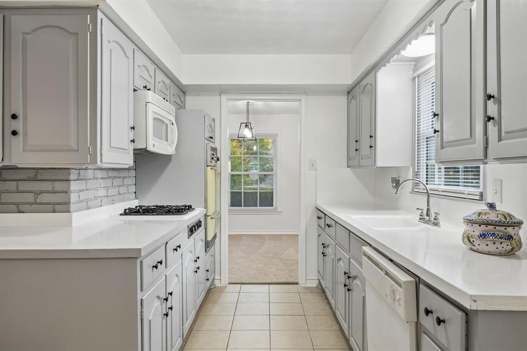 841 Brookwood Drive, Dallas, TX 75224