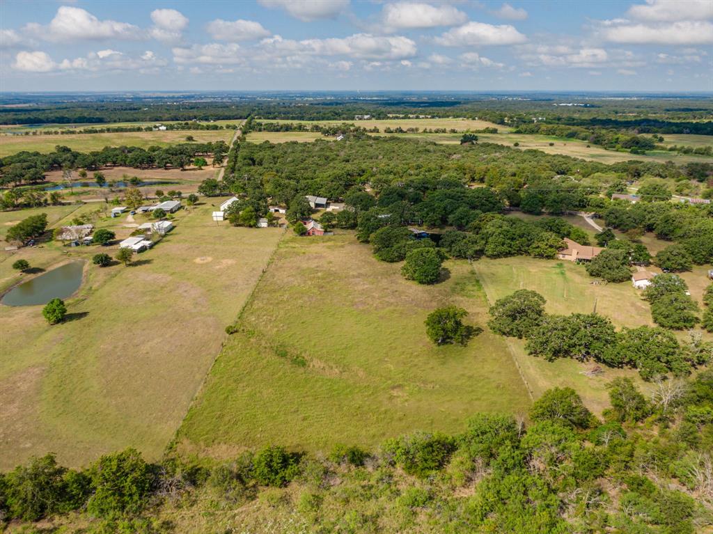 3754 Ft Graham Road, West, TX 76691