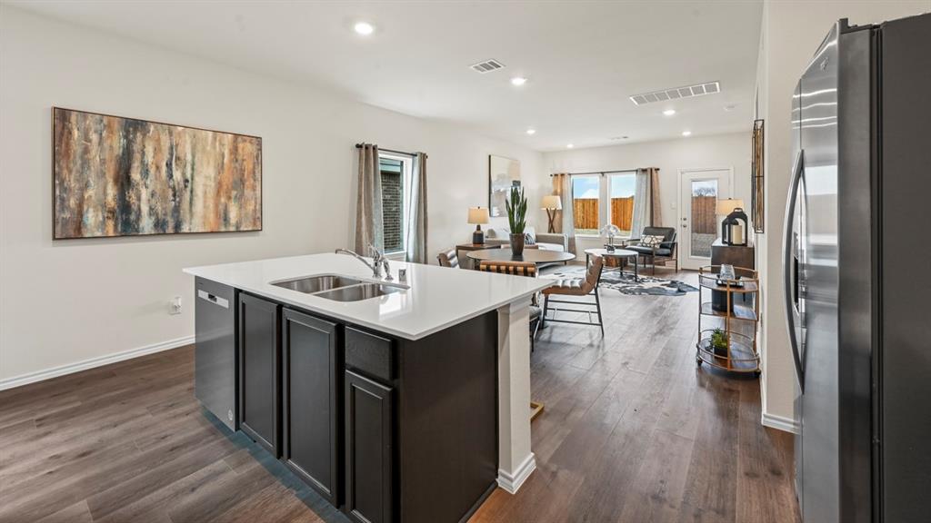 1609 Somerville Drive, Blue Ridge, TX 75424