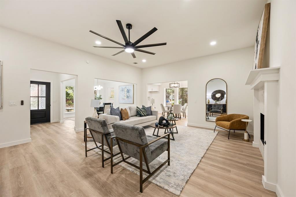 2144 Usa Drive, Plano, TX 75025