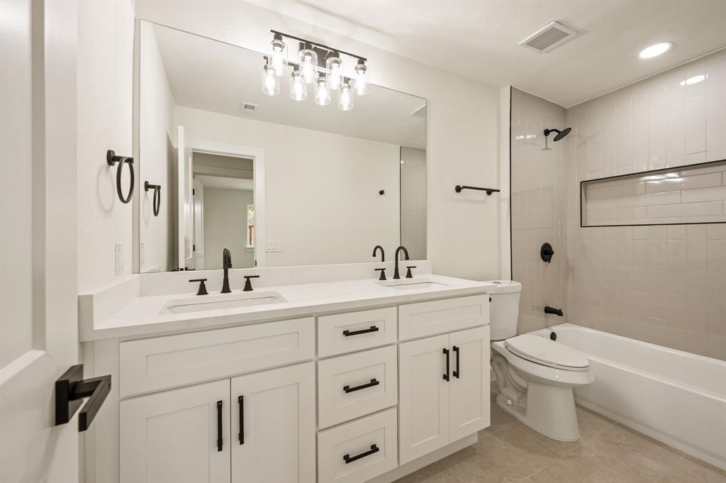 2144 Usa Drive, Plano, TX 75025