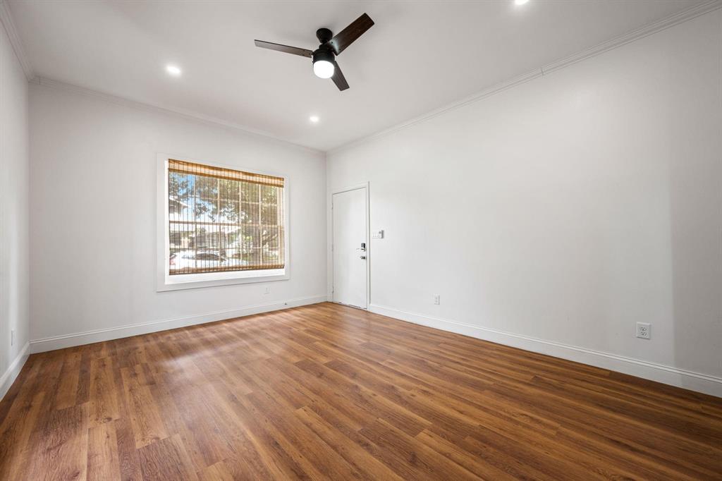 305 S Willomet Avenue, #1, Dallas, TX 75208