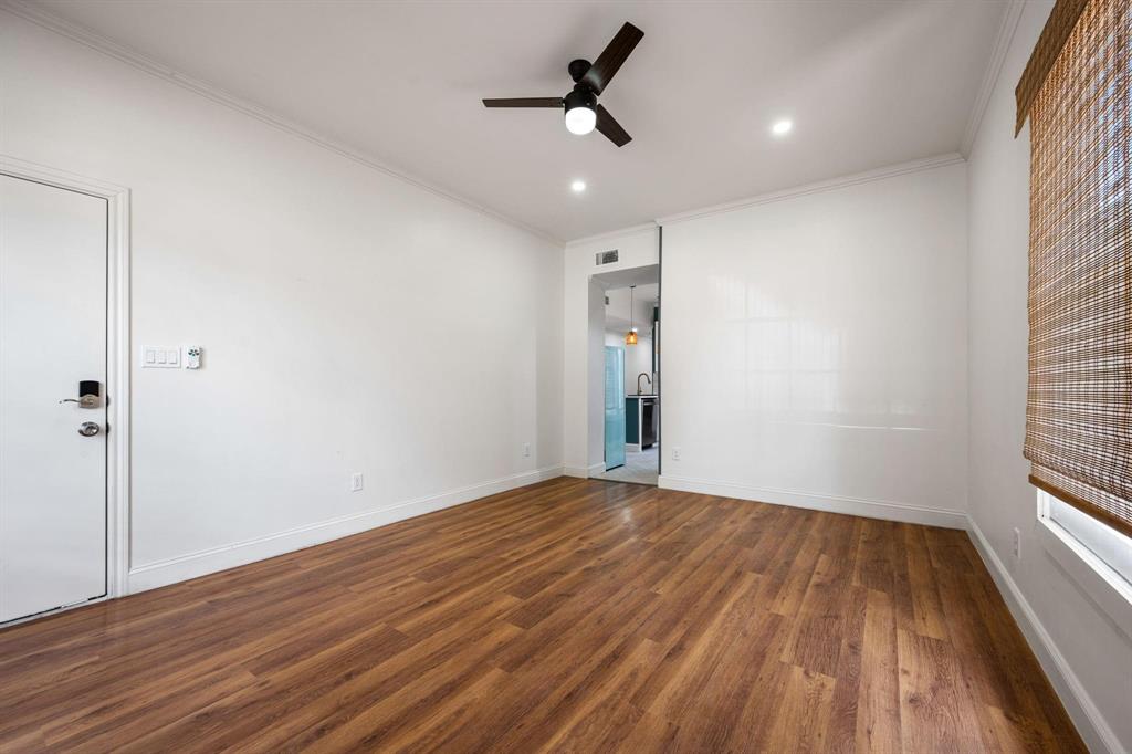 305 S Willomet Avenue, #1, Dallas, TX 75208