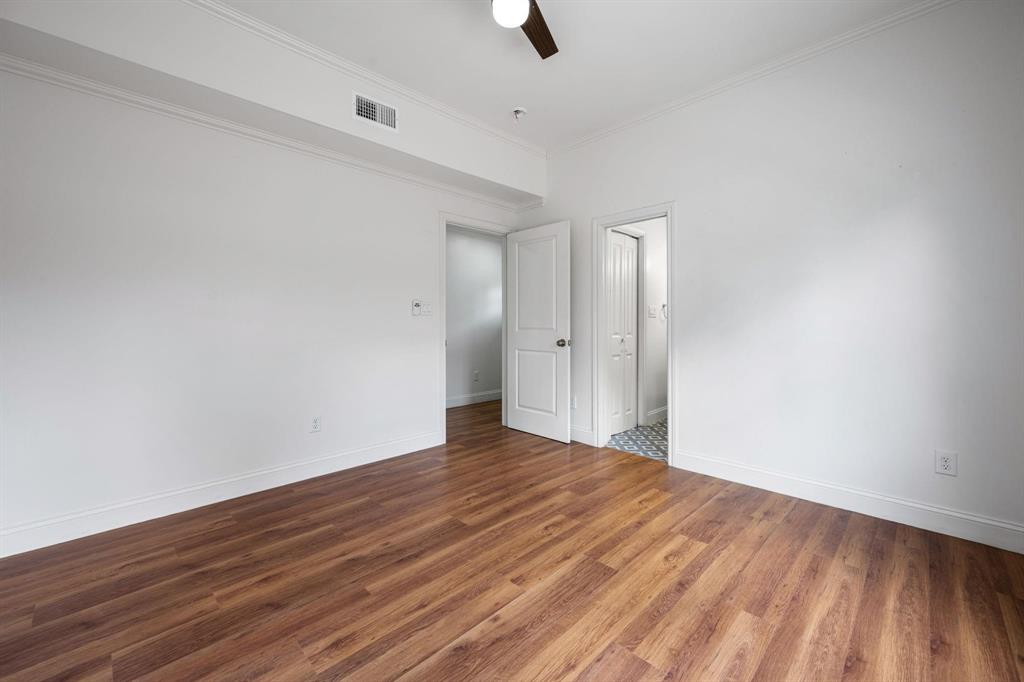 305 S Willomet Avenue, #1, Dallas, TX 75208