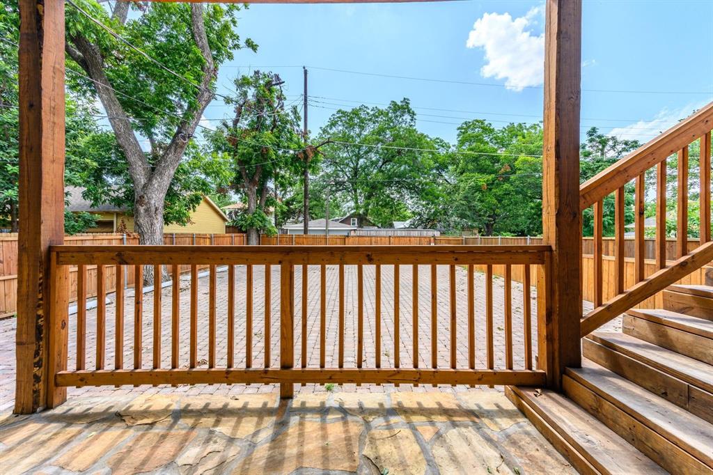 305 S Willomet Avenue, #1, Dallas, TX 75208