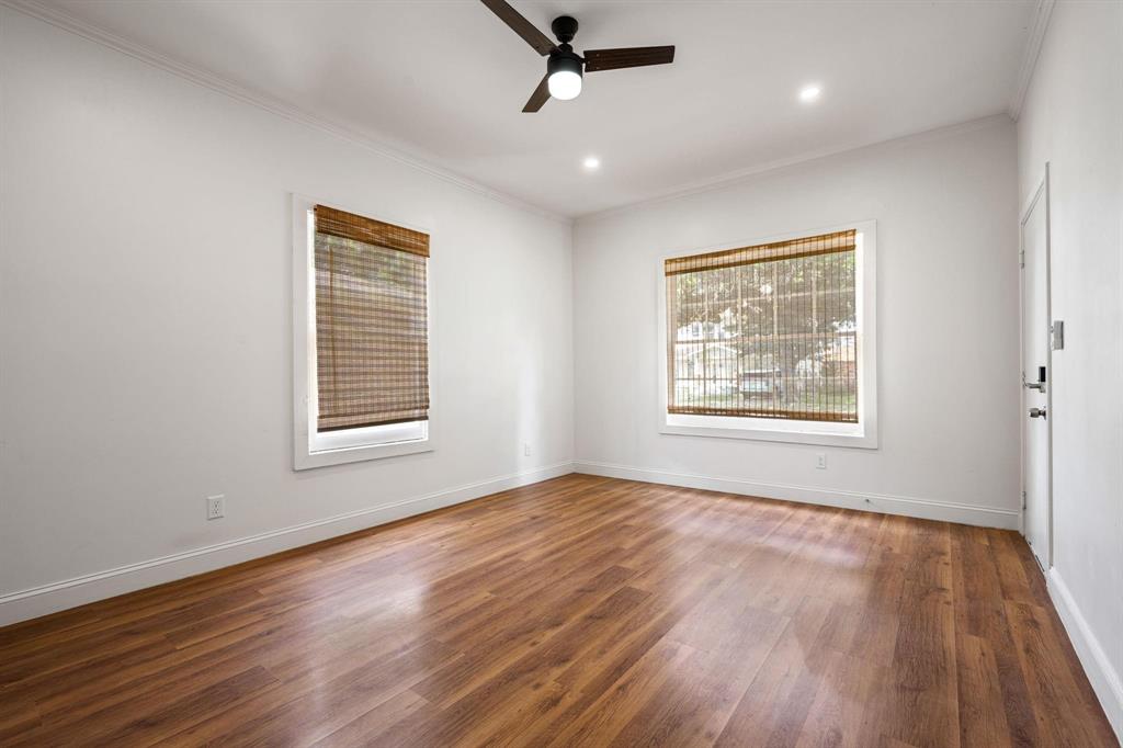 305 S Willomet Avenue, #1, Dallas, TX 75208
