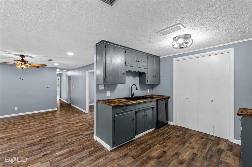 205 Lincoln Avenue, Haughton, LA 71037