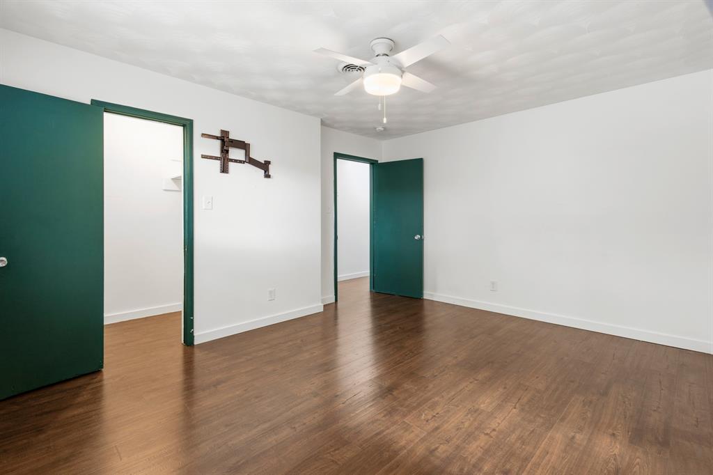2861 W 9th Street, Dallas, TX 75211