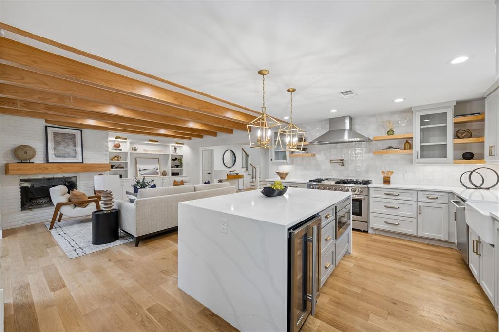 6905 Wabash Circle, Dallas, TX 75214 6905 Wabash Circle, Dallas, TX 75214