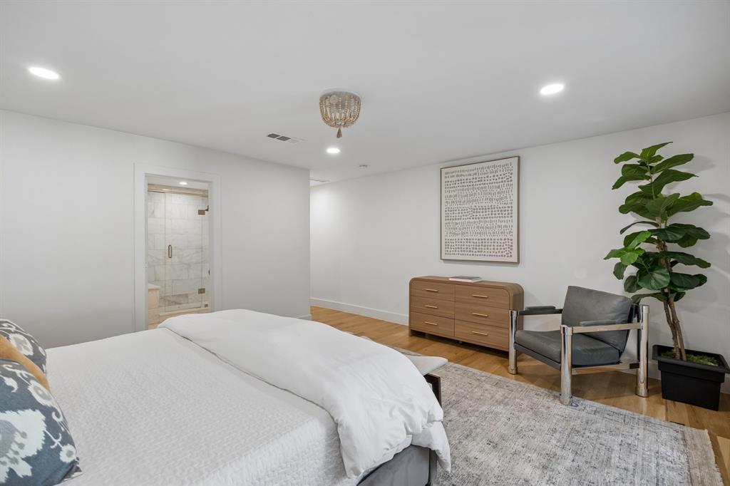 6905 Wabash Circle, Dallas, TX 75214