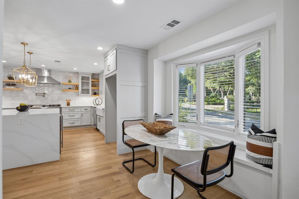 6905 Wabash Circle, Dallas, TX 75214 6905 Wabash Circle, Dallas, TX 75214