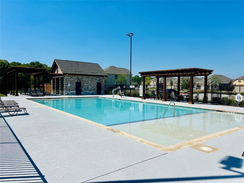 1801 Alpine Larch Lane, McKinney, TX 75071