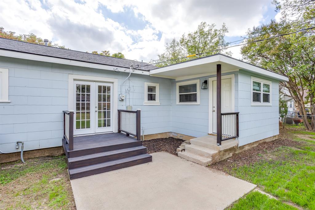4930 Donnelly Avenue, Fort Worth, TX 76107