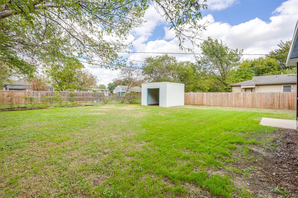 4930 Donnelly Avenue, Fort Worth, TX 76107